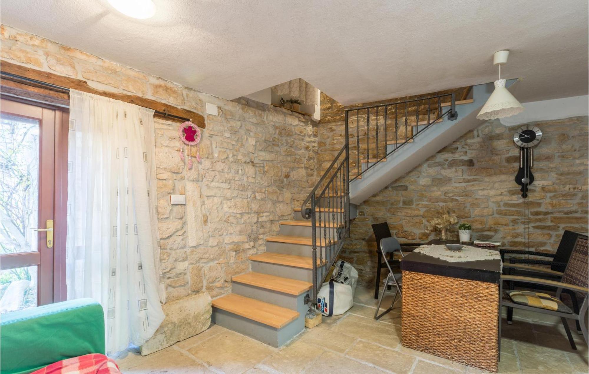 2 Bedroom Stunning Home In Bale Dış mekan fotoğraf