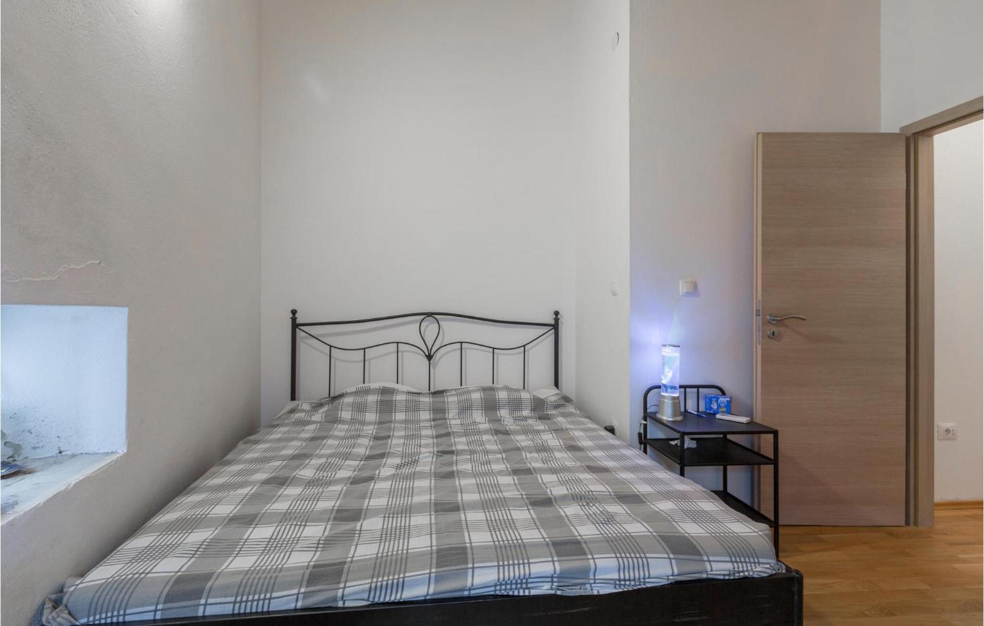 2 Bedroom Stunning Home In Bale Dış mekan fotoğraf
